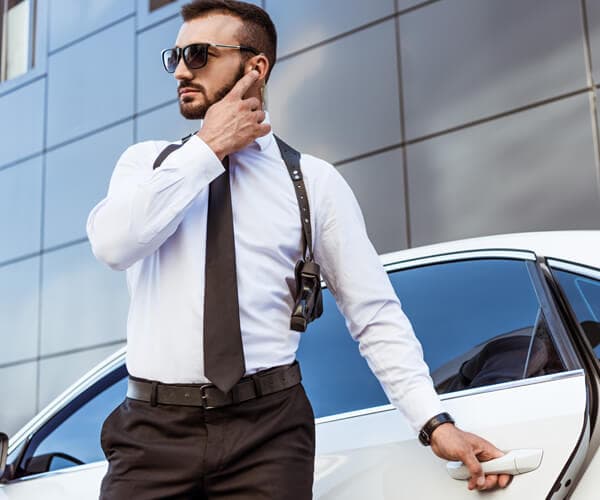 NTR personal security officer escorting a VIP in Mumbai